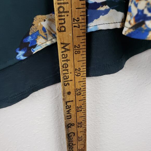 Maurices Women's 3X Long Sleeve Chiffon Challis Floral Blouse Green Relaxed Fit - Picture 5 of 9